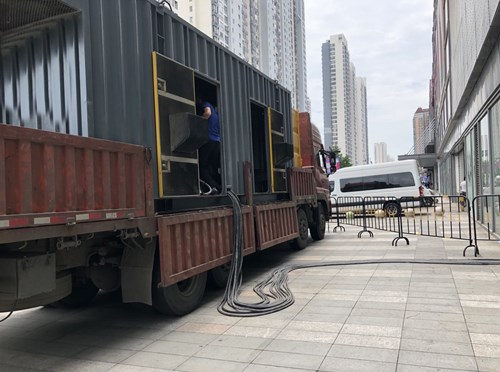 芒康柴油发电机空气滤清器在不同季节的更换周期是否有差异？